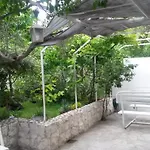By The Sea Tucepi, Makarska - 16037 アパート Tučepi