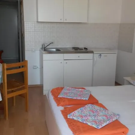 Apartment By The Sea Tucepi, Makarska - 16037 Tucepi
