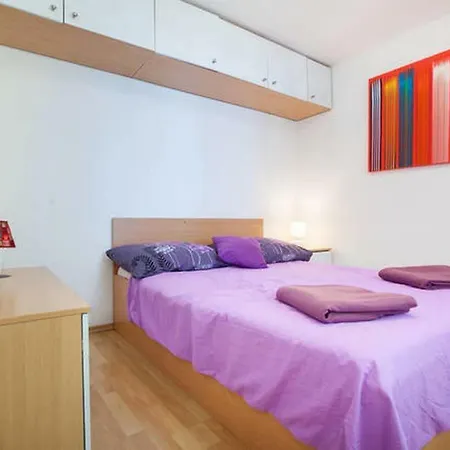 Apartment By The Sea Tucepi, Makarska - 16037